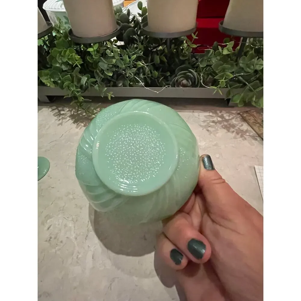 Vintage Green Lotus Blossom Leaf Dessert bowl 4.5x2.5” Fireking Jadeite made USA